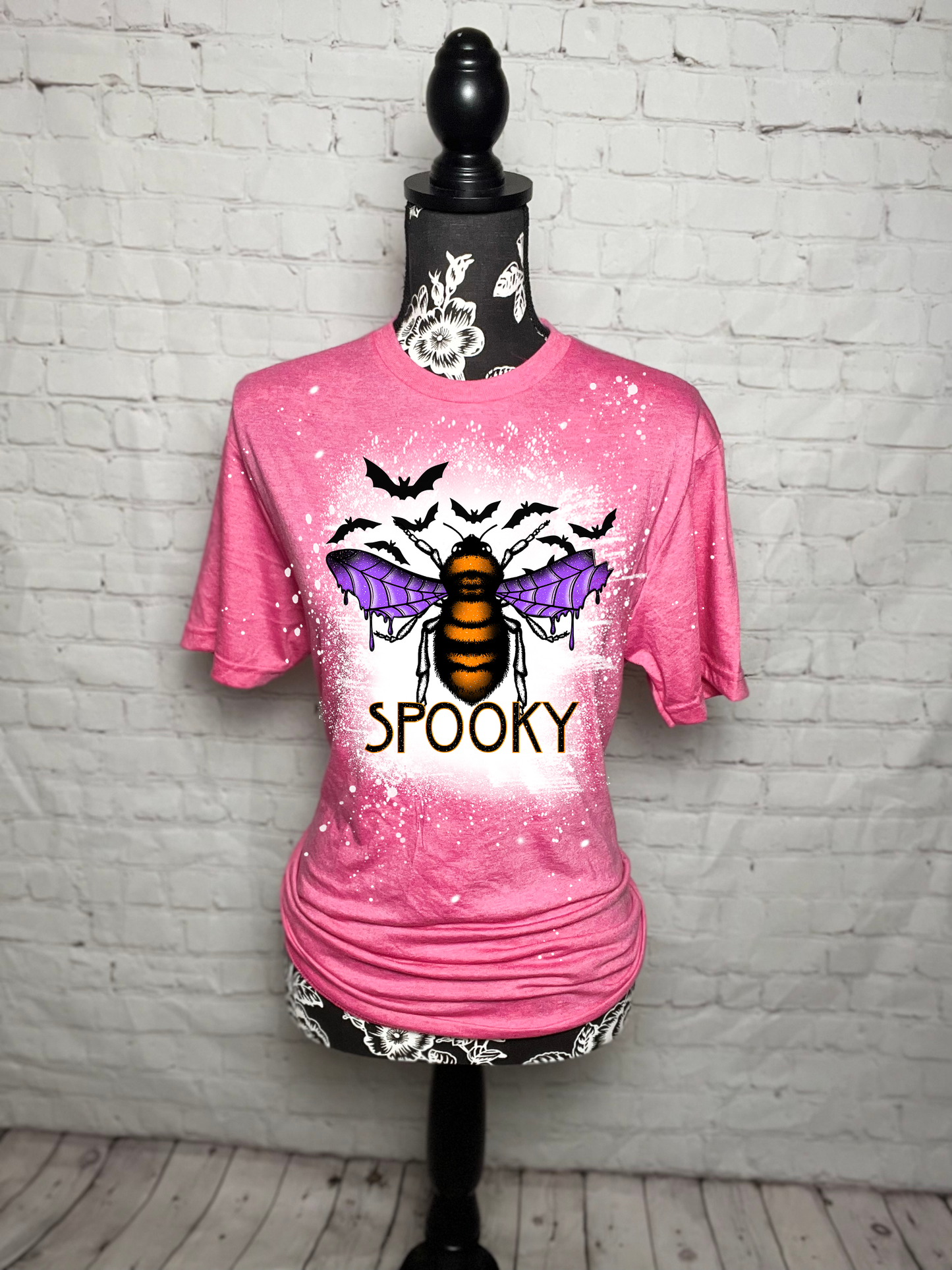 BEE SPOOKY Dollys Print Shop LLC